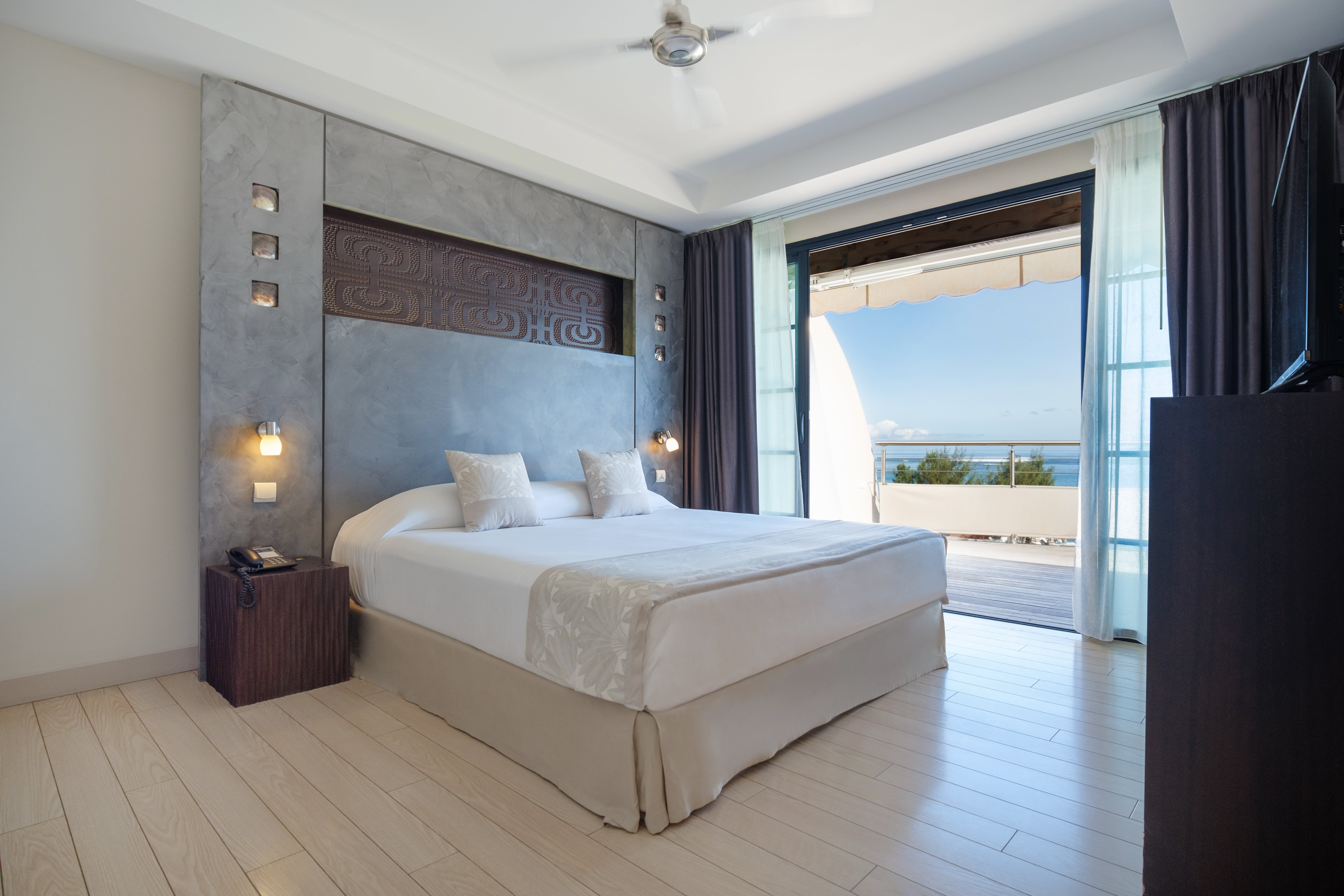 1-Bdr Ocean View Appartment