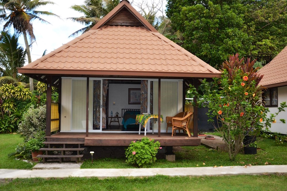 Garden Bungalow & Half Board