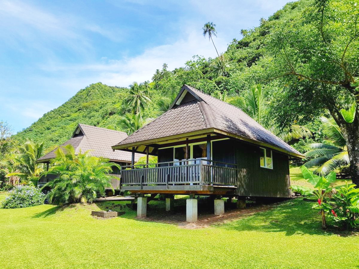 Standard Bungalow & Half Board
