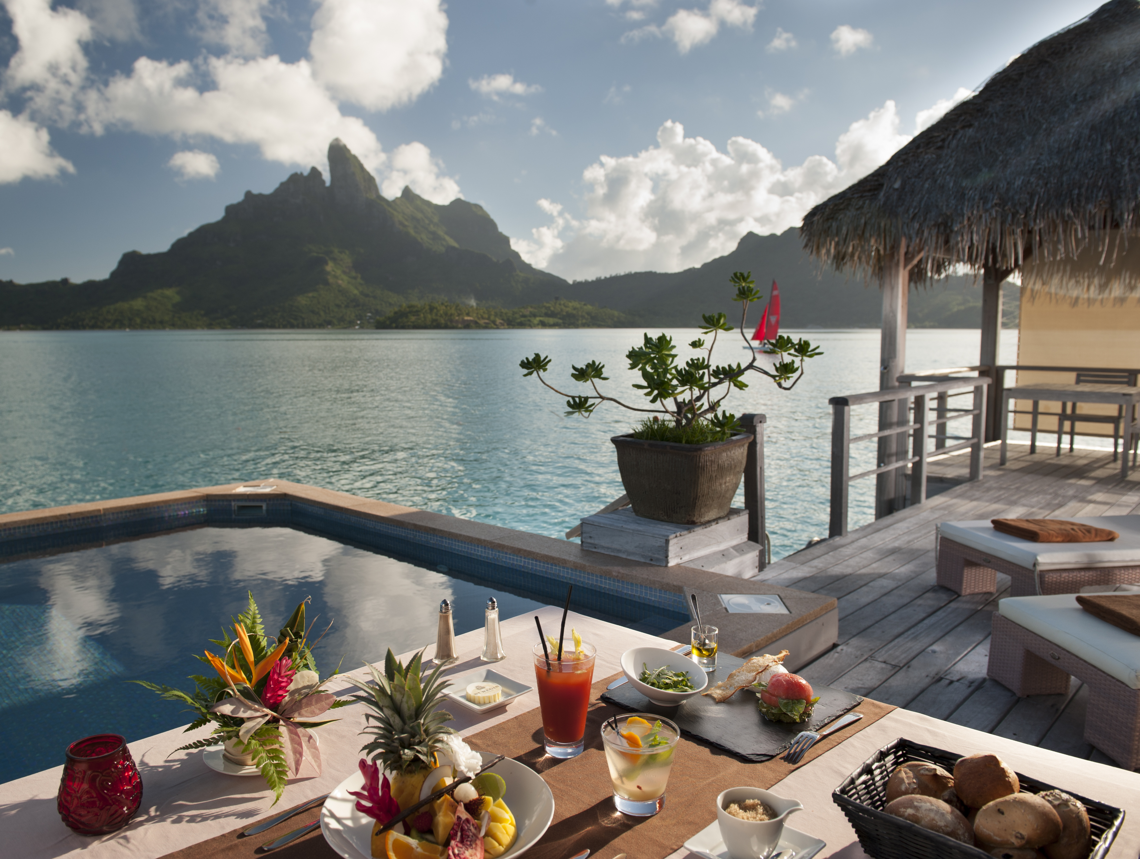 ABF 2BR Overwater Royal Otemanu Villa & Pool
