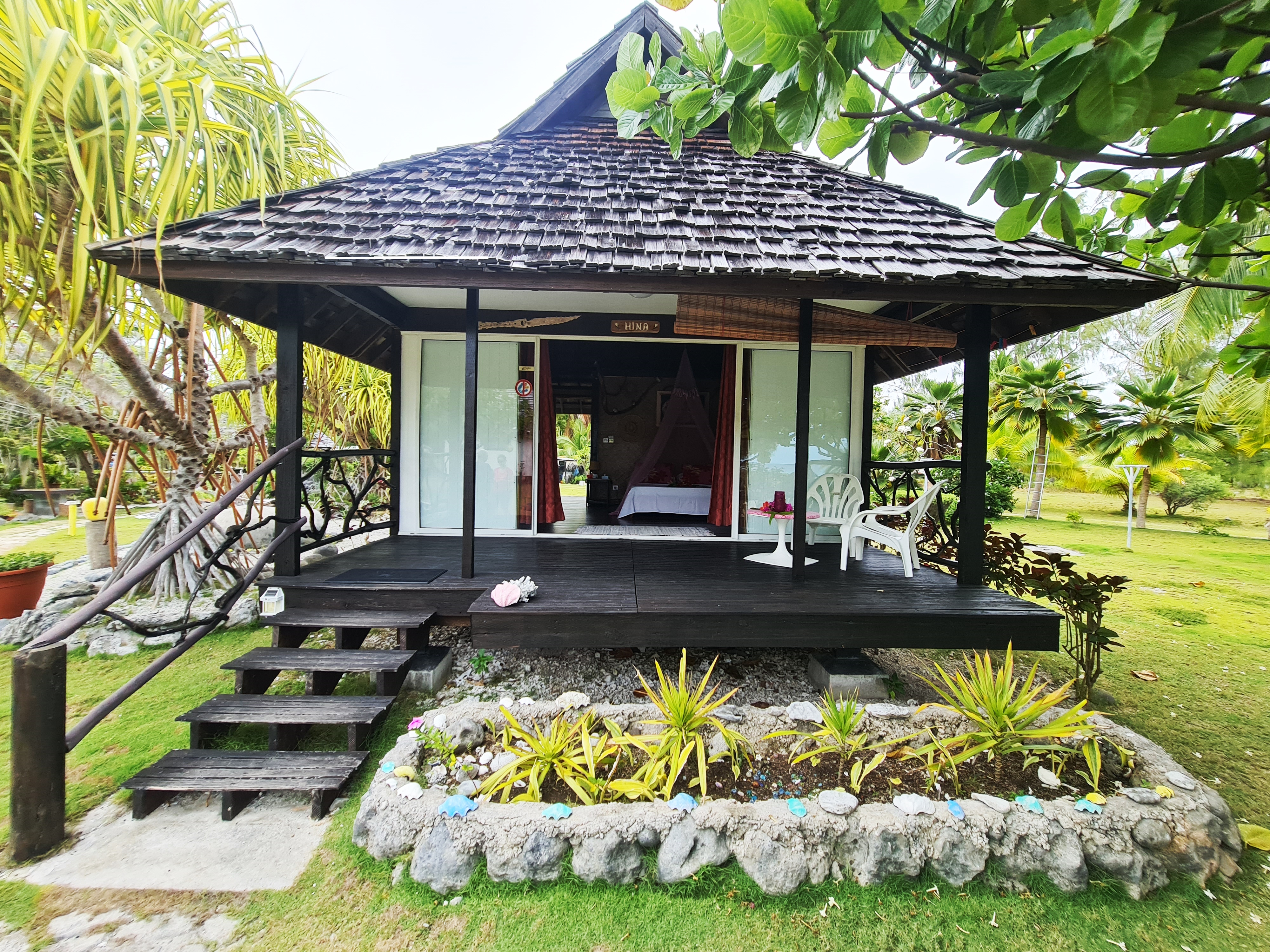 Bungalow & Half Board