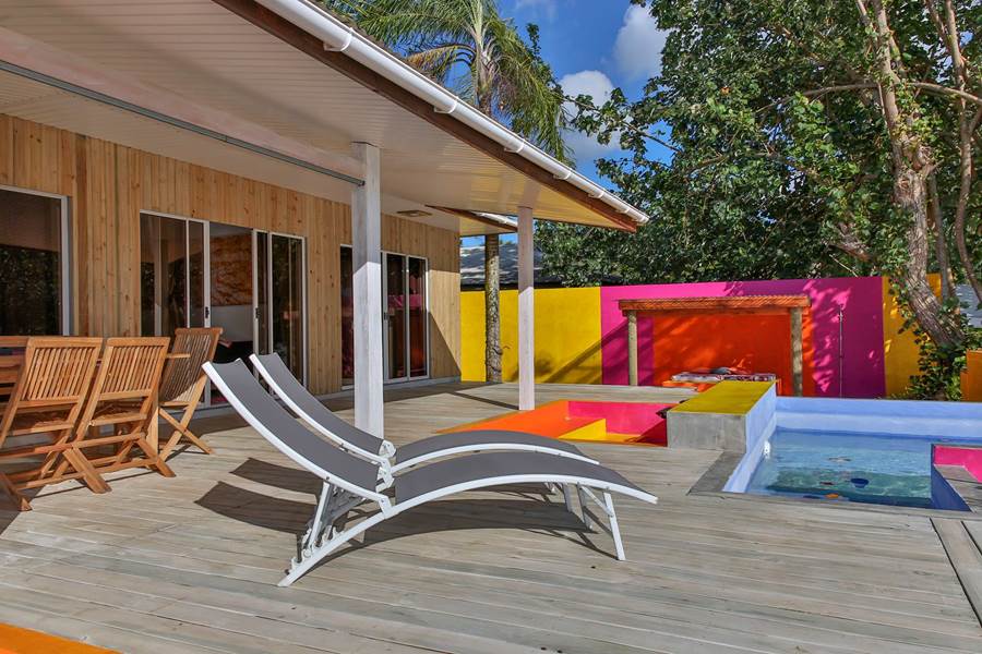 A/C 3BR Villa AURA Kitchen & Pool